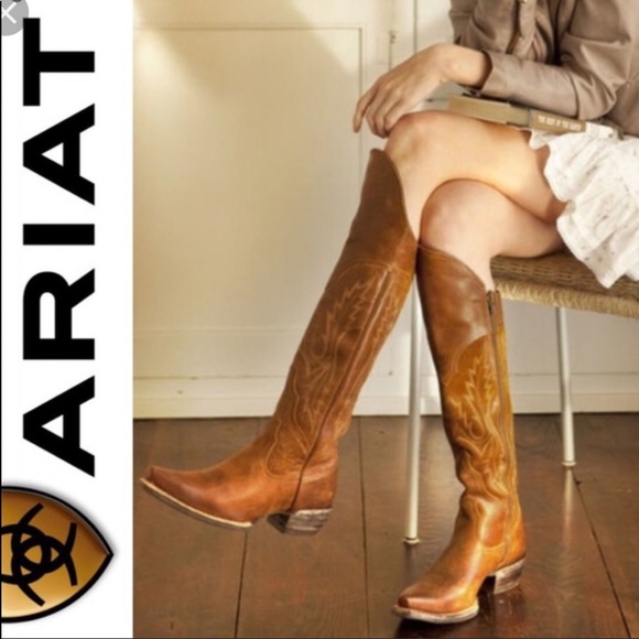 Ariat Shoes - Women’s Size 8.5 Ariat Murrietta Riding Boots